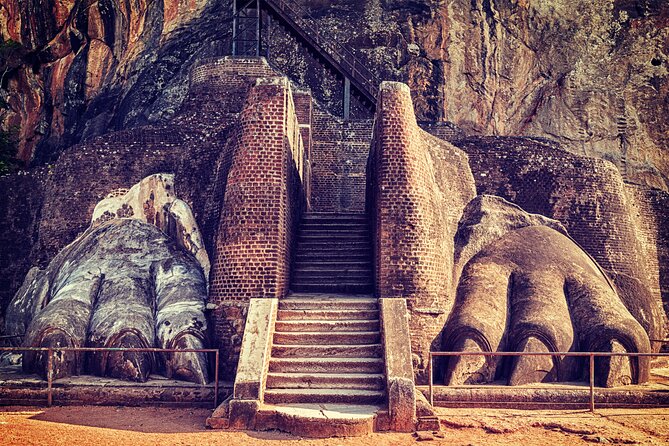 09 Days in Sri lanka - Major Attractions - Seven hours through Sri Lanka’s hill country