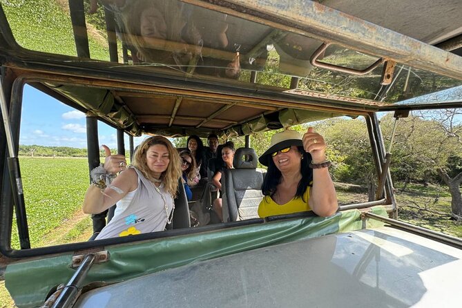 10 Days Sri Lanka Tour with Sudath - Nuwara Eliya tea country and mountain views