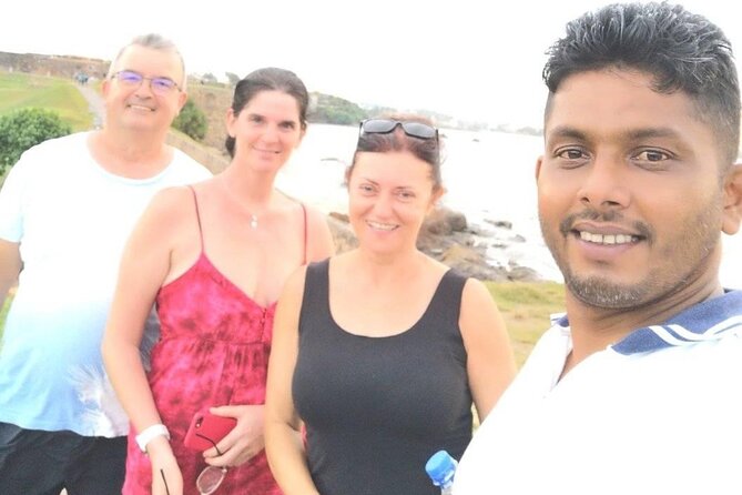 10 Days Sri Lanka Tour with Sujeewa - Day 6: Tea country, a tower, and Ramboda Falls