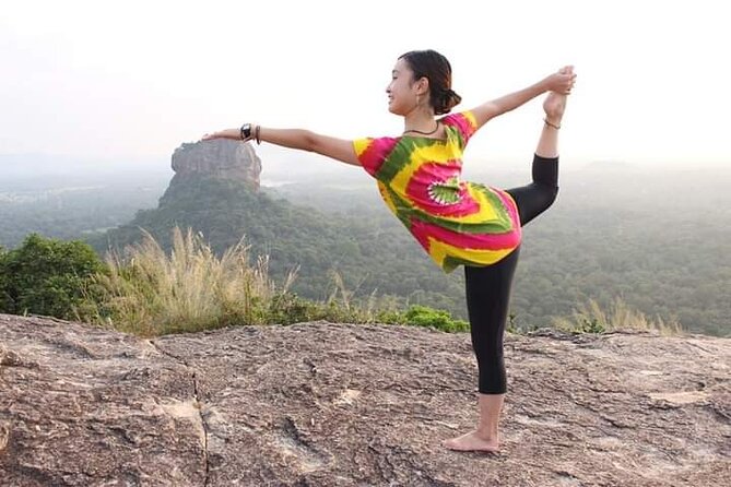 12 Days Private Tour in Sri Lanka - Day 4: Kandy brings gardens, temples, and performance