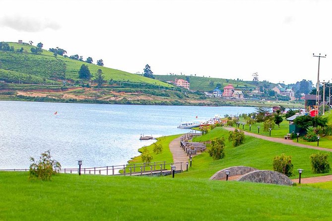 3 Days Tour to Kandy, Nuwara Eliya & Sigiriya - Sigiriya’s Steep Stairway and Ancient Stone