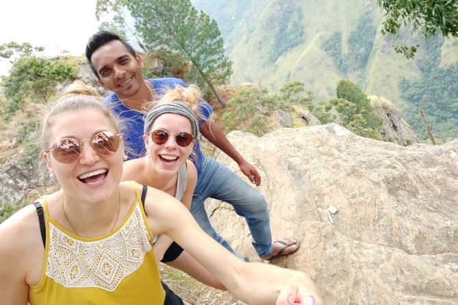 5 Days Tour in Sri Lanka (Hotels with Breakfast & Luxury Car) - Day 3: Ella viewpoints, ancient statues, and Yala