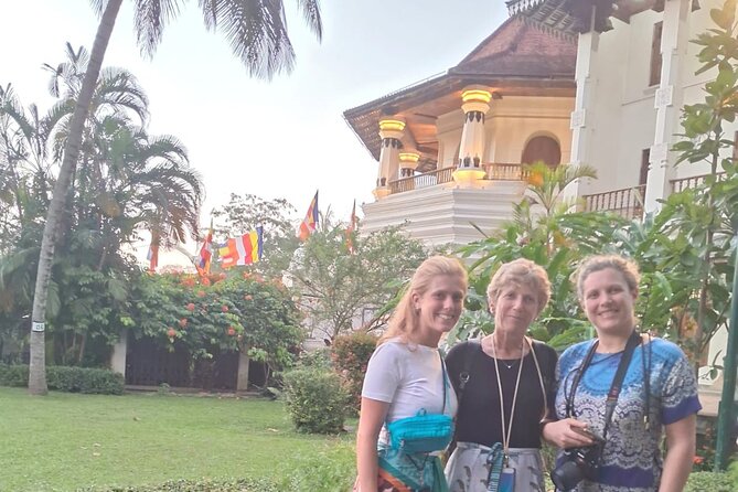 7 Day Colombo Galle Yala Ella Kandy, Sri Lanka Tour - Day 5: Waterfalls, railway engineering, and Ella’s short hikes