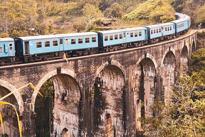 7 Days Tour in Sri Lanka Hotels with Breakfast and Luxury Car - Why the Private Car Matters on This Route