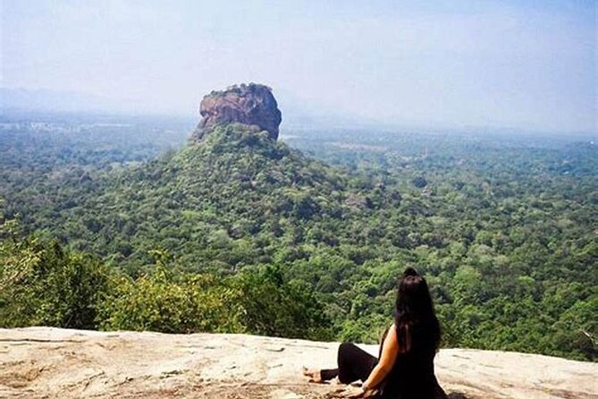 8 Days Private Guided Tour in Sri Lanka with accommodation (BB) - Day 4: Ella and Little Adam’s Peak