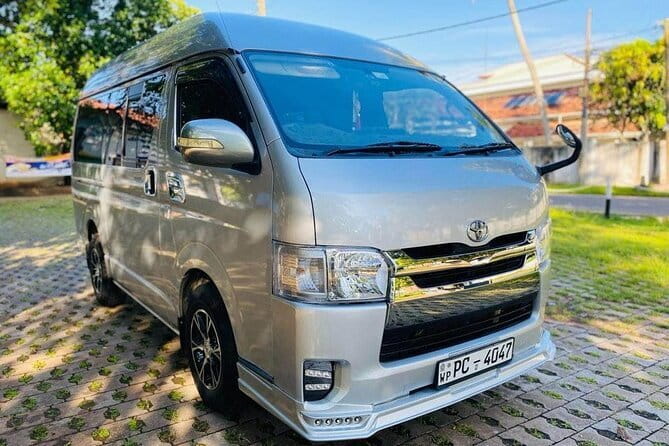 Airport Taxi Transfers from Colombo Airport to Sigiriya - Who should choose this transfer?