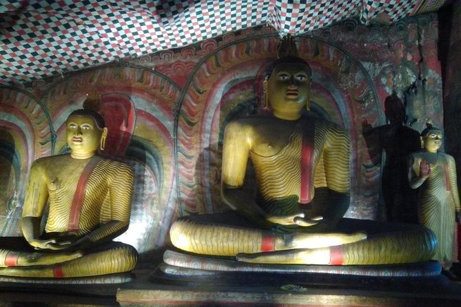 All inclusive Private Day tour Sigiriya, Dambulla & traditional village tour - Is $98 good value?