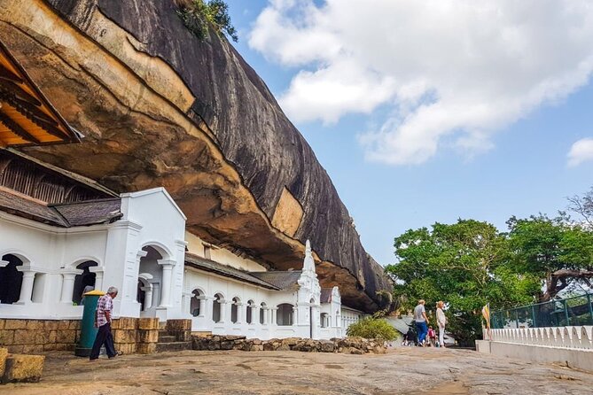 All Inclusive Sigiriya and Dambulla Private Day Tour from Colombo - The Golden Temple of Dambulla and its reclining Buddha