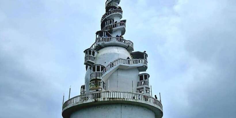 Ambuluwawa Tour : From Kandy with Tea Factory Visit - Ambuluwawa Tower and its spiral climb
