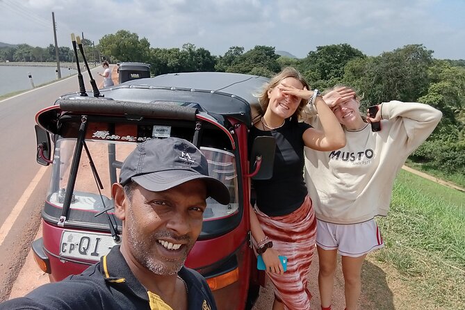 Ambuluwawa Tower and Kandy City Tuk Tuk Tour with Epic views - Key points before you book