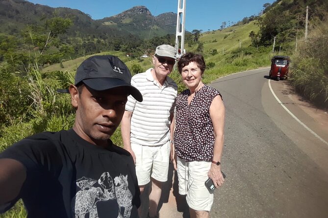 Ambuluwawa Tower and Kandy City Tuk Tuk Tour with Epic views - Temple of the Sacred Tooth Relic at 4:00 PM