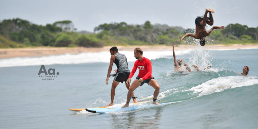 Arugam Bay Surf Lessons : Beginner Surf Experience - Starting with a tuk-tuk pickup in Arugam Bay