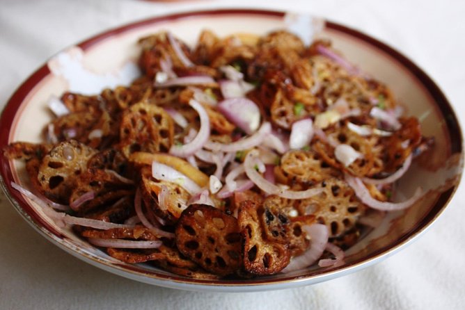 Authentic Sinhalese Cooking Class in Colombo with a Local Family - Timing, transport, and meeting details