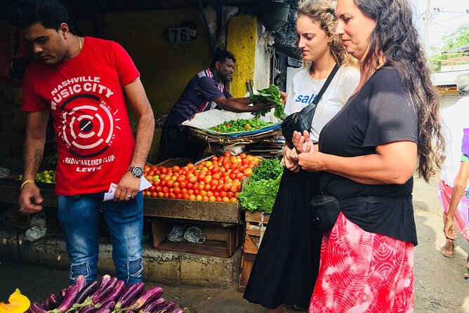 Authentic Sri Lankan Cooking Class in Kandy with Local Family - A family kitchen instead of a cooking school