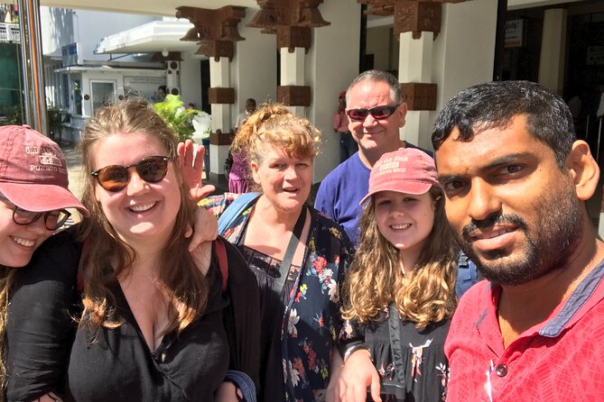 Bandaranayake International Airport (CMB) to Any Hotel in Negombo Drop Off - What the car and driving service are like