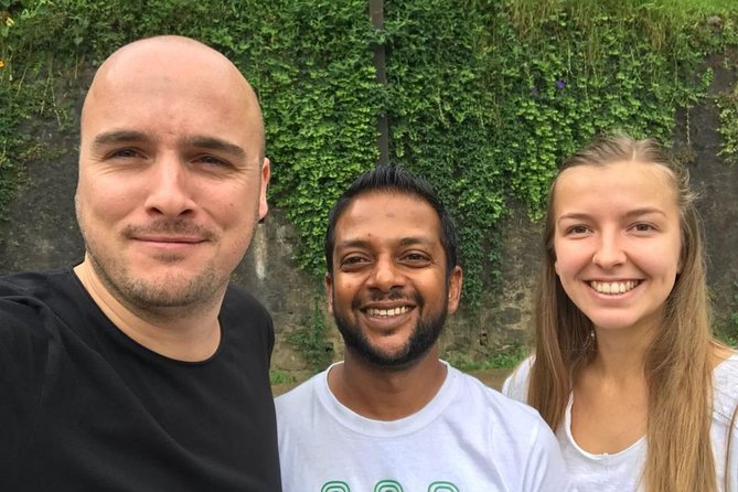 Chauffeur guide and Tour organizer - Tea fields, hill roads, and changing scenery