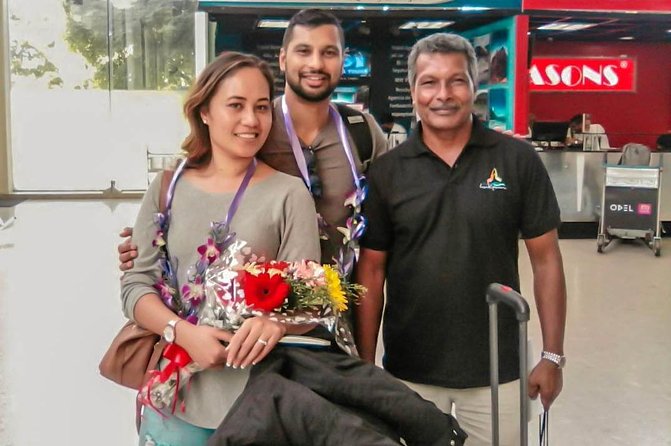 Colombo Airport (CMB) to Colombo City Private Transfer - A private car instead of a shared ride