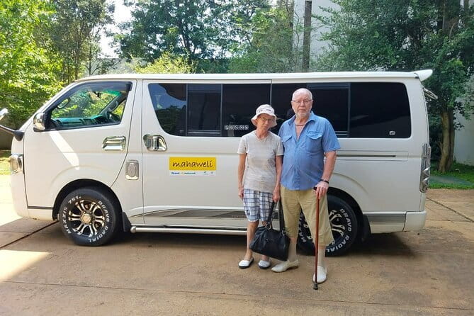 Colombo Airport to Colombo City Drop - A private car makes the 40-minute ride more useful