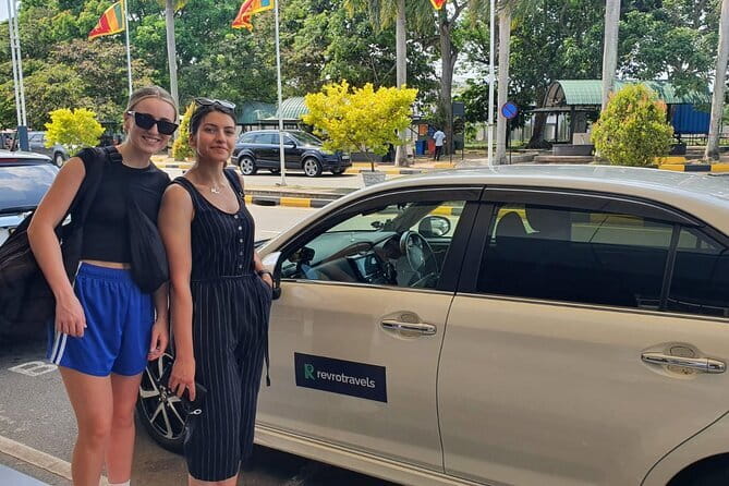Colombo Airport to Colombo City Drop - Who will get the most from this transfer?