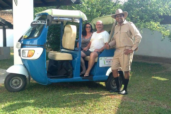 Colombo Bay Tuk Tuk City Tour - Starting from your Colombo hotel