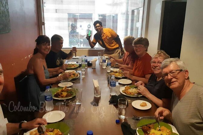 Colombo Bay Tuk Tuk City Tour - Tea tasting, local food, and the best part of the schedule