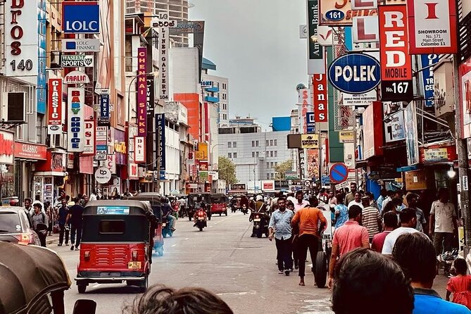 Colombo by Tuk Tuk – Sightseeing Entry Fees included - Five useful things to know before riding