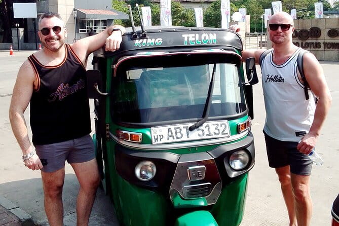 Colombo City Tour By Tuk Tuk (Include Lunch)Morning & Evening - Pettah, the Red Mosque, and Colombo’s crowded commercial core