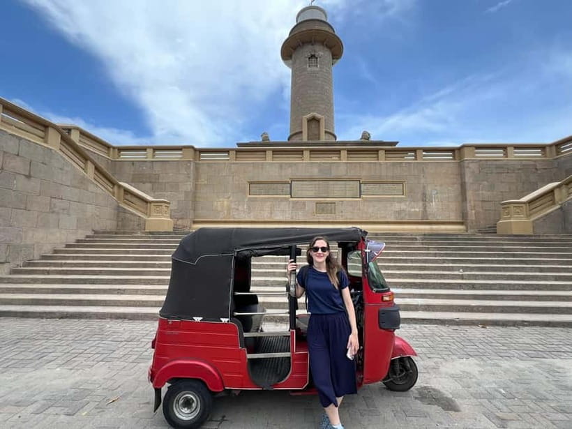Colombo City Tour by Tuk-Tuk with Hotel Pickup - All Include - Three religious sites with very different moods