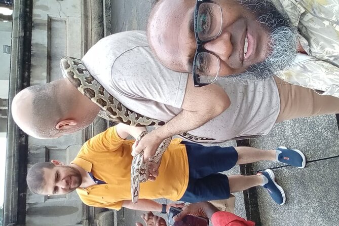 Colombo City Tour By TukTuk Style Morning and Evening - Pettah Market Brings You Into Colombo’s Busy Center