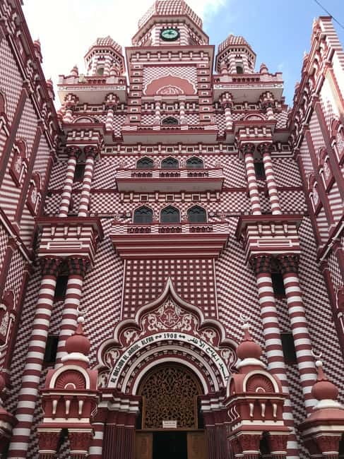 Colombo City Tour with Entry Tickets & Hotel Pickup - The National Museum: Sri Lanka’s past in one stop