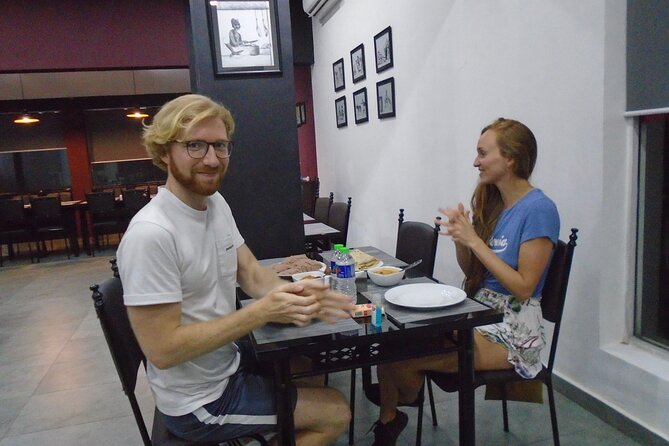 Colombo Express Food Tour with 9 + Tastings - Crab curry, sambol, fruit, and sweet finishes