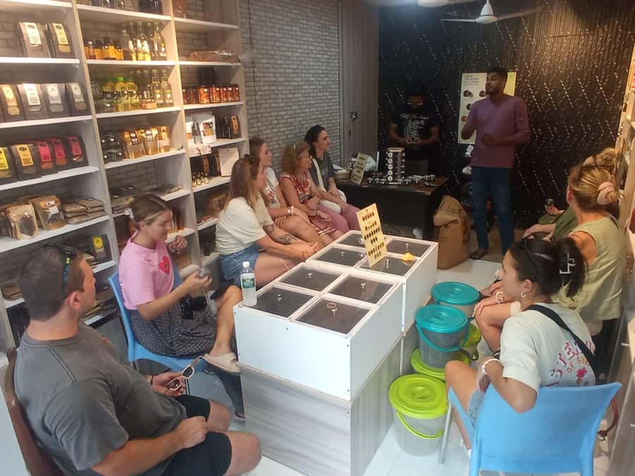 Colombo Foods Tour by Tuk Tuk ( Food chargers included ) - Morning Food Options and Possible Menu Changes