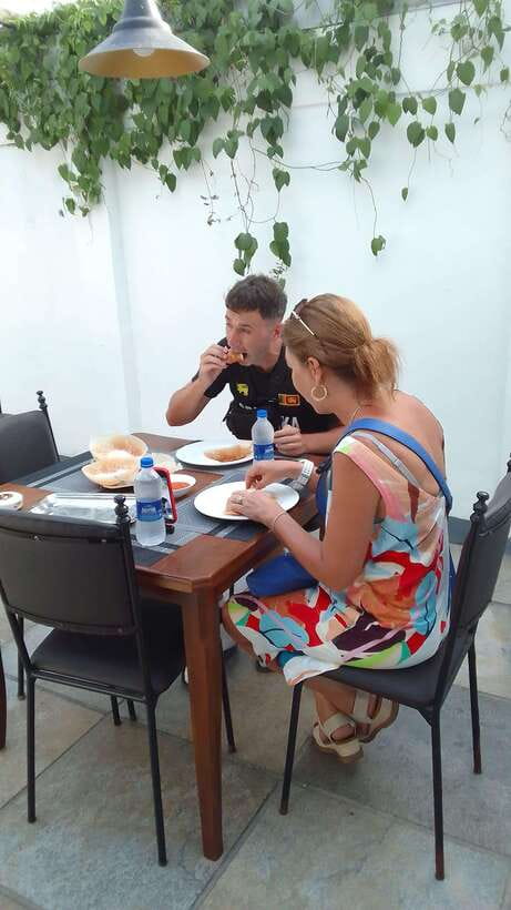 Colombo Local Food Tour by Tuk Tuk – All Inclusive - Hoppers, katta sambol, and the taste of Sri Lanka