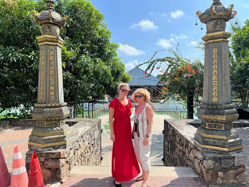 Colombo: Local Food Tour & Sightseeing by Tuk-Tuk with Meals - The coffee and tea stops
