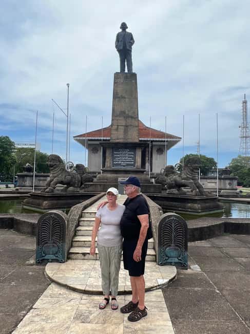 Colombo: Local Food Tour & Sightseeing by Tuk-Tuk with Meals - Languages, booking terms, and practical checks