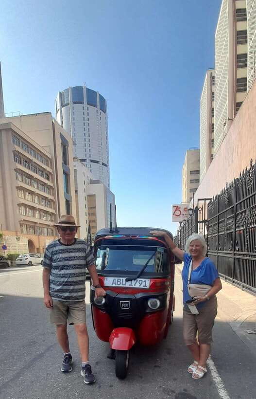 Colombo: Local Guide with Colombo City Tour by Tuk Tuk - Why a tuk tuk works well in Colombo