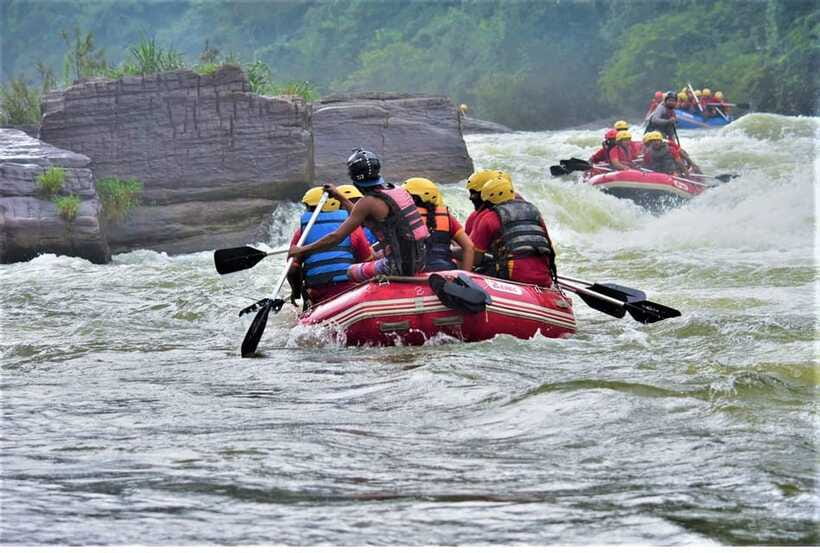 Colombo/ Negombo: Kithulgala White Water Rafting Adventure - The optional local lunch