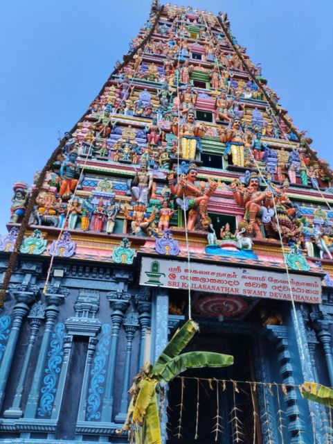 Colombo Port Shore Excursions Colombo City & Kalaniya Temple - Galle Face Green and the edge of the sea