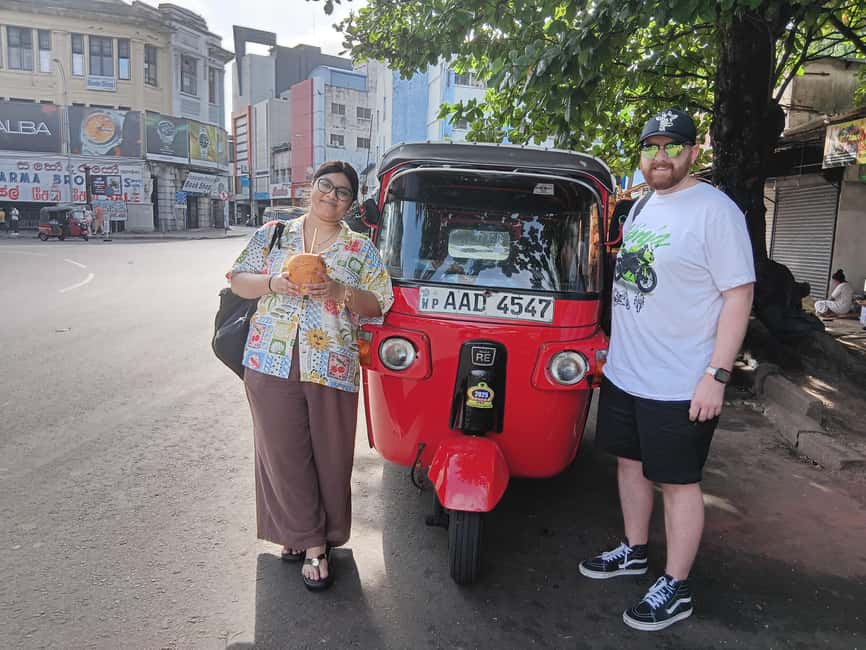 Colombo: Private City Tour by Tuk tuk - All Inclusive - Seema Malakaya and the city’s quieter side