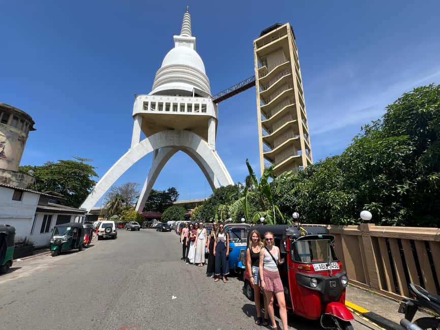 Colombo: Private Tuk-Tuk City Tour with All Entry Fees - Fort’s clock tower, lighthouse, and colonial streets