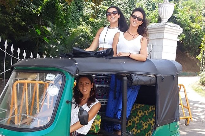 Colombo Private Tuk-Tuk City Tour with All Entry Fees Included - Pettah, the Red Mosque, and Colombo’s older streets
