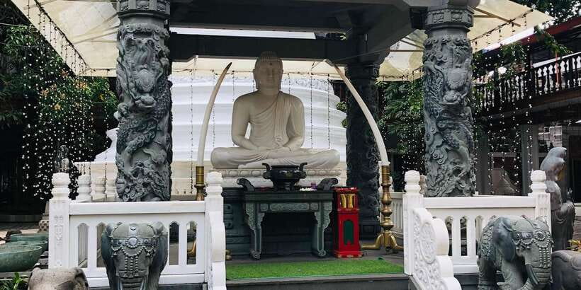 Colombo privet Day Tour and shopping - Jami Ul-Alfar Mosque in Pettah