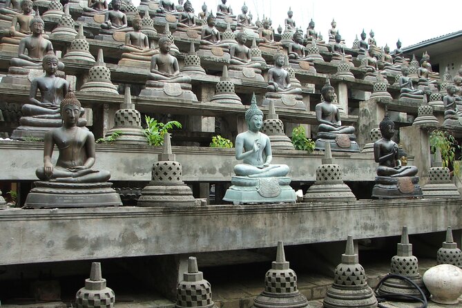Colombo Sightseeing and Shopping Private Tour Including Lunch - Independence Square closes the sightseeing circuit