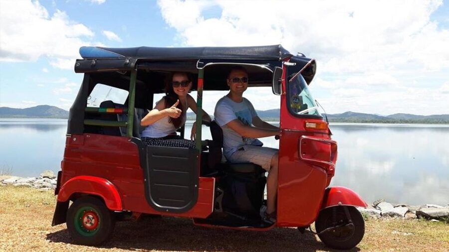 Colombo: Sightseeing Tour by Tuk Tuk Safari - All Inclusive - What $21 really buys you