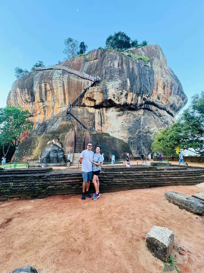 Colombo: Sigiriya Rock Fortress & Dambulla Cave Temple Tour - Exploring the five Dambulla caves