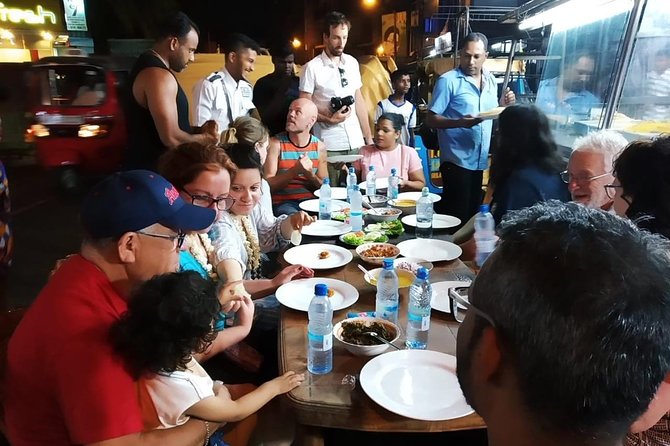 Colombo STREET Food with private guide city tour(All - included ) - The Red Mosque and three very different sacred sites