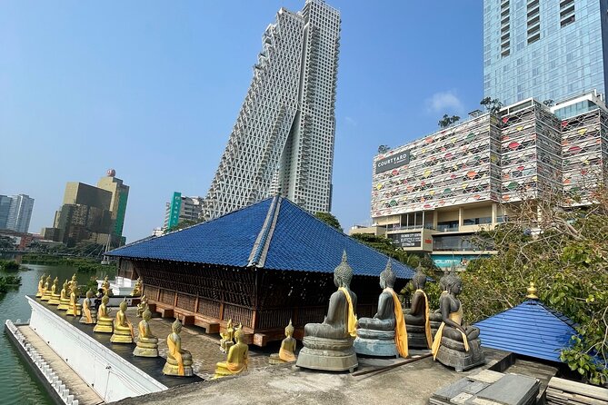 Colombo Tuk Tuk City Tour - Markets, tea, crafts, and gemstones