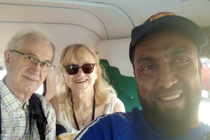 Colombo Tuk Tuk city tour with friendly Tuk driver(All inclusive) - The Lotus Tower and a clear price choice