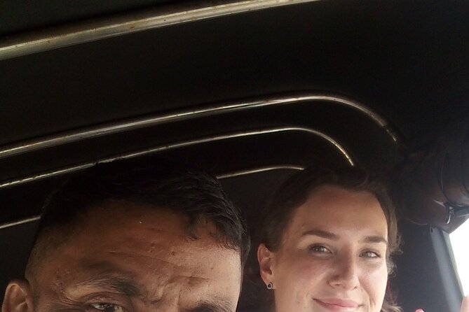 Colombo Tuk Tuk city tour with friendly Tuk driver(All inclusive) - Gangaramaya Temple and the cost of entering
