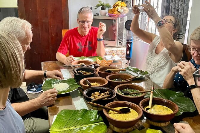 Cooking Class Sri Lanka with Locals - Learning the role of coconut